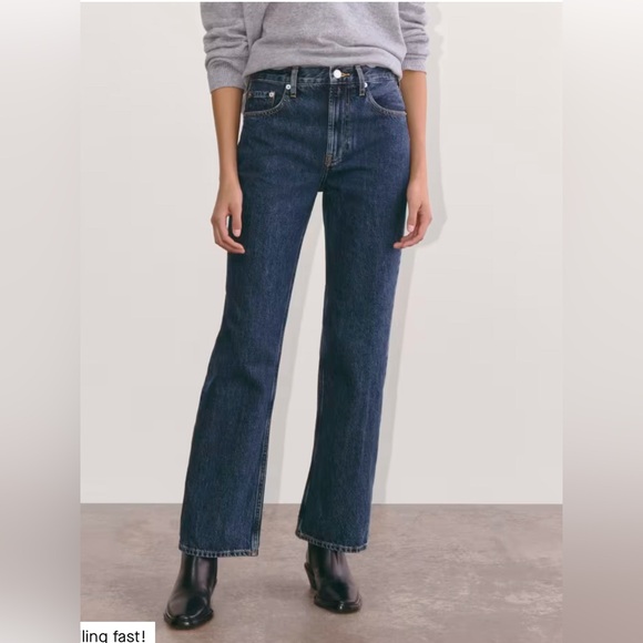 Everlane Cheeky Jean - Picture 1 of 6